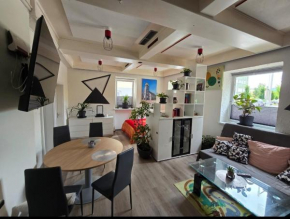 Private Living Central
